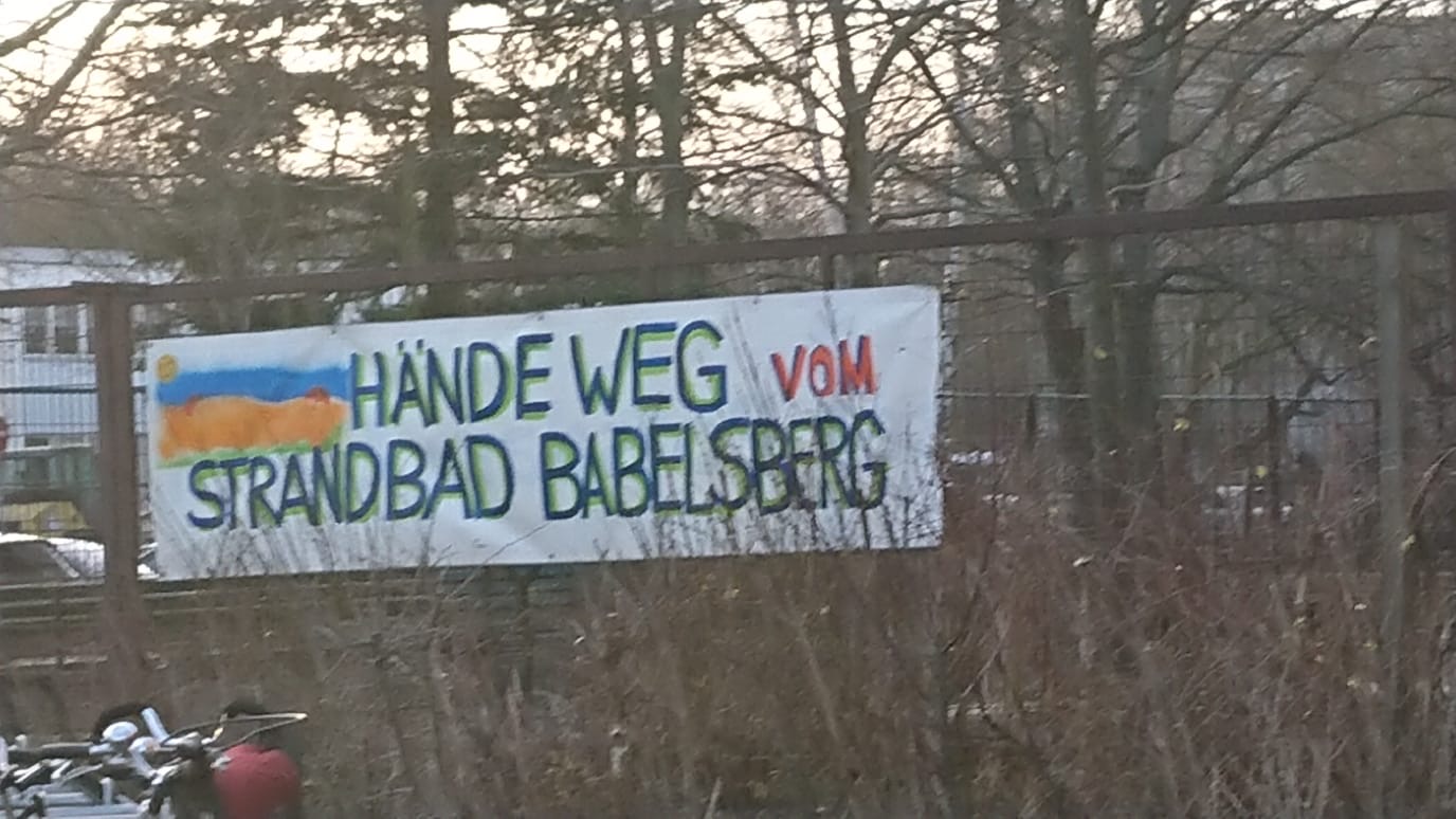 Prozesse wegen der Proteste um das Strandbad Babelsberg – wir bleiben misstrauisch und solidarisch!